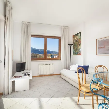 Estate4home- Maison Miramare Сорренто