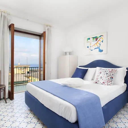 Estate4home- Maison Miramare Апартаменти Сорренто